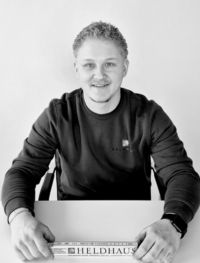 Portrait: Elias Strnad